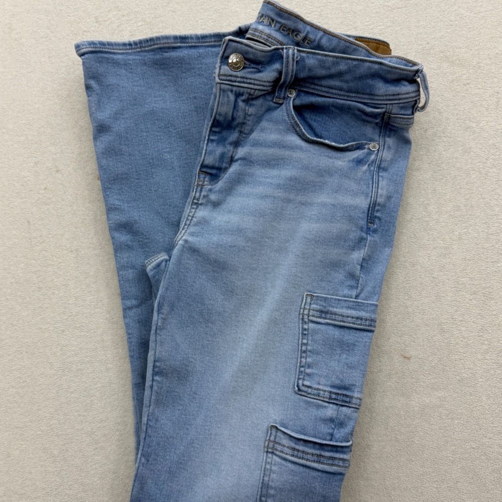 American Eagle AE Kick Boot Cargo Jeans Womens 8 Light Blue Next Level Stretch